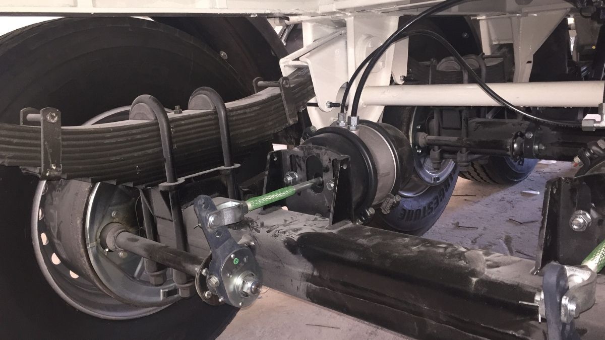 Semi trailer selection and quality inspection